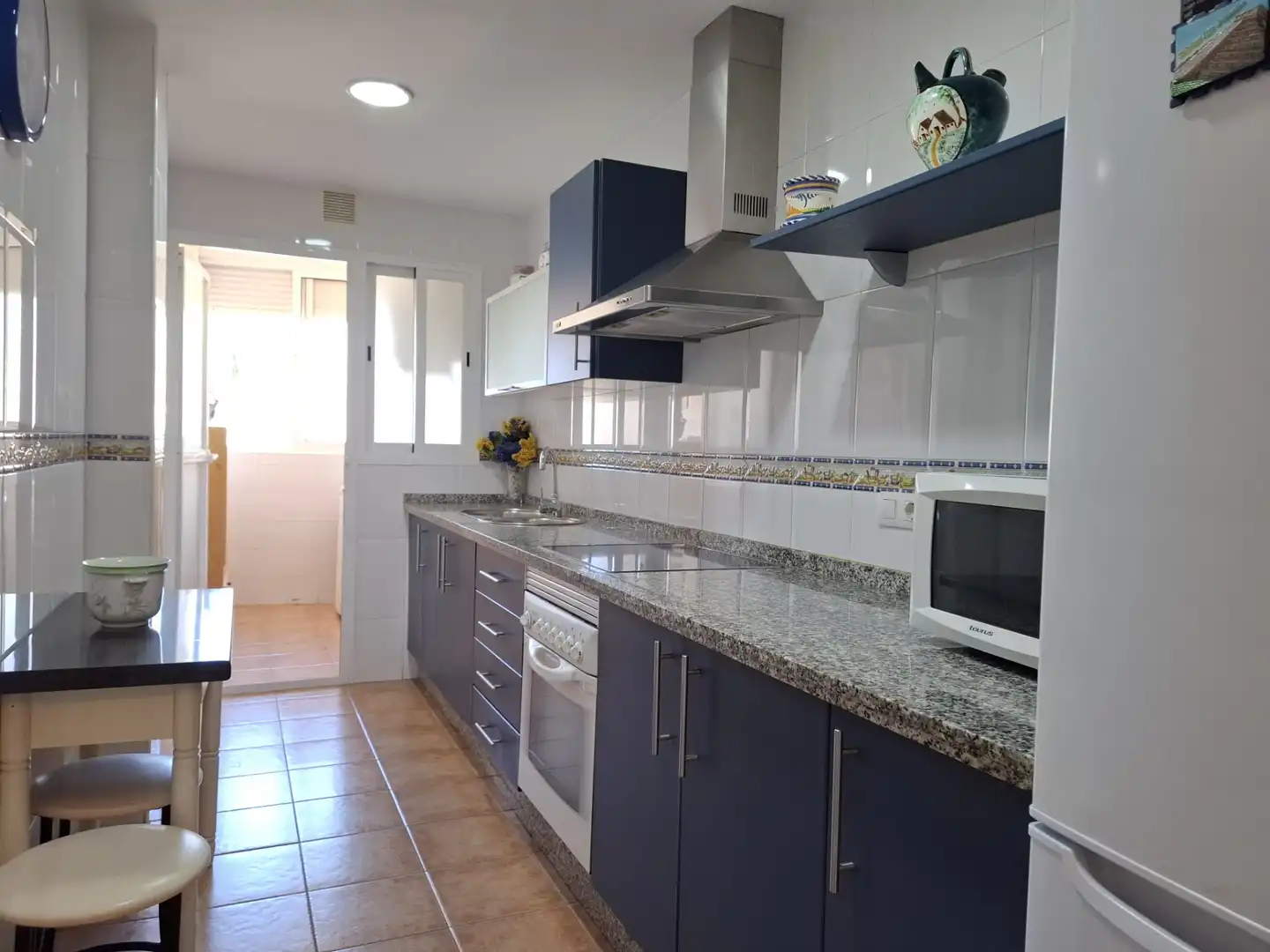 Cocina de Piso en venta en Torrenueva Costa con Terraza, Trastero y Amueblado