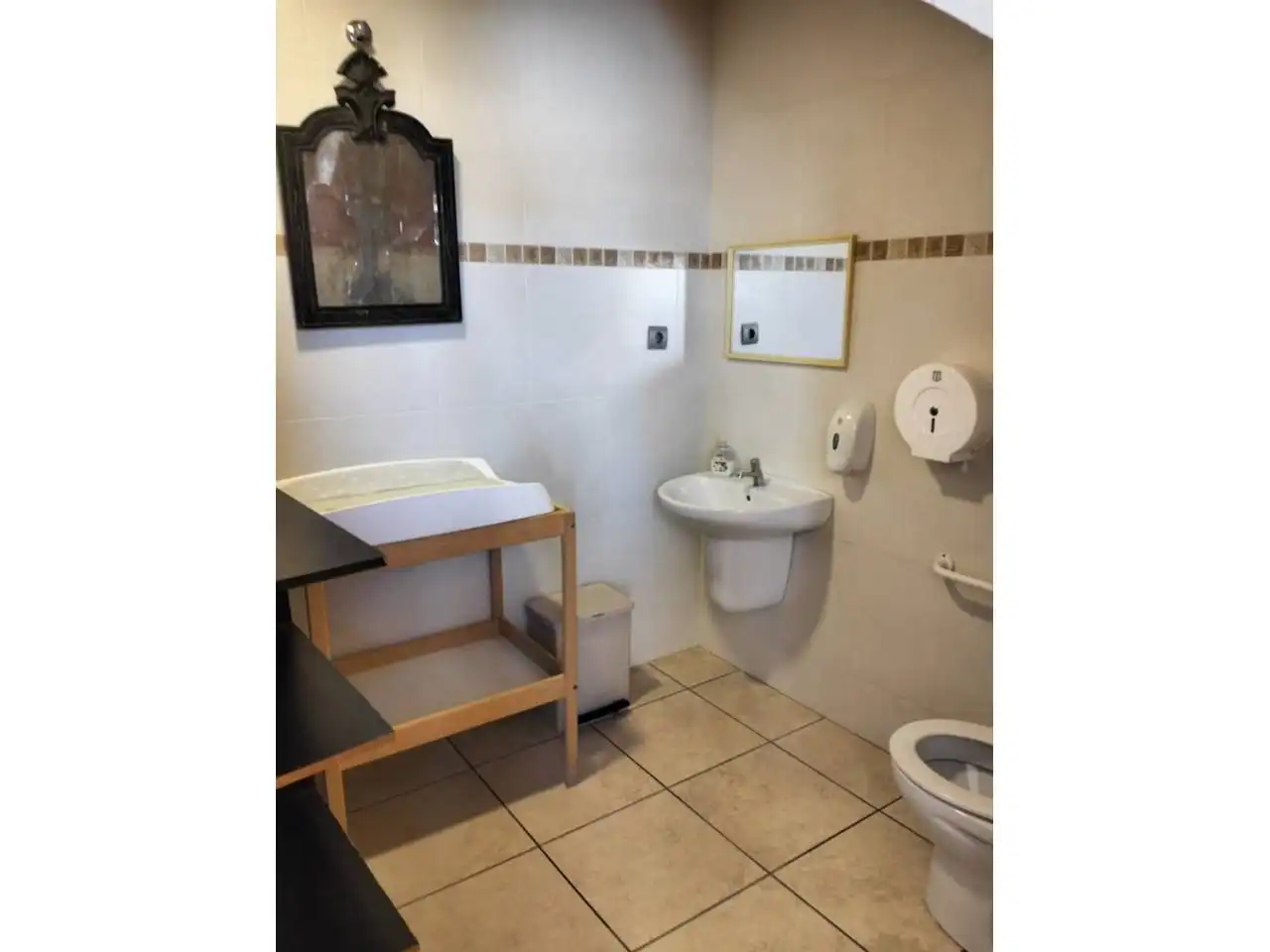 Bany de Local en venda en Mont-roig del Camp amb Aire condicionat