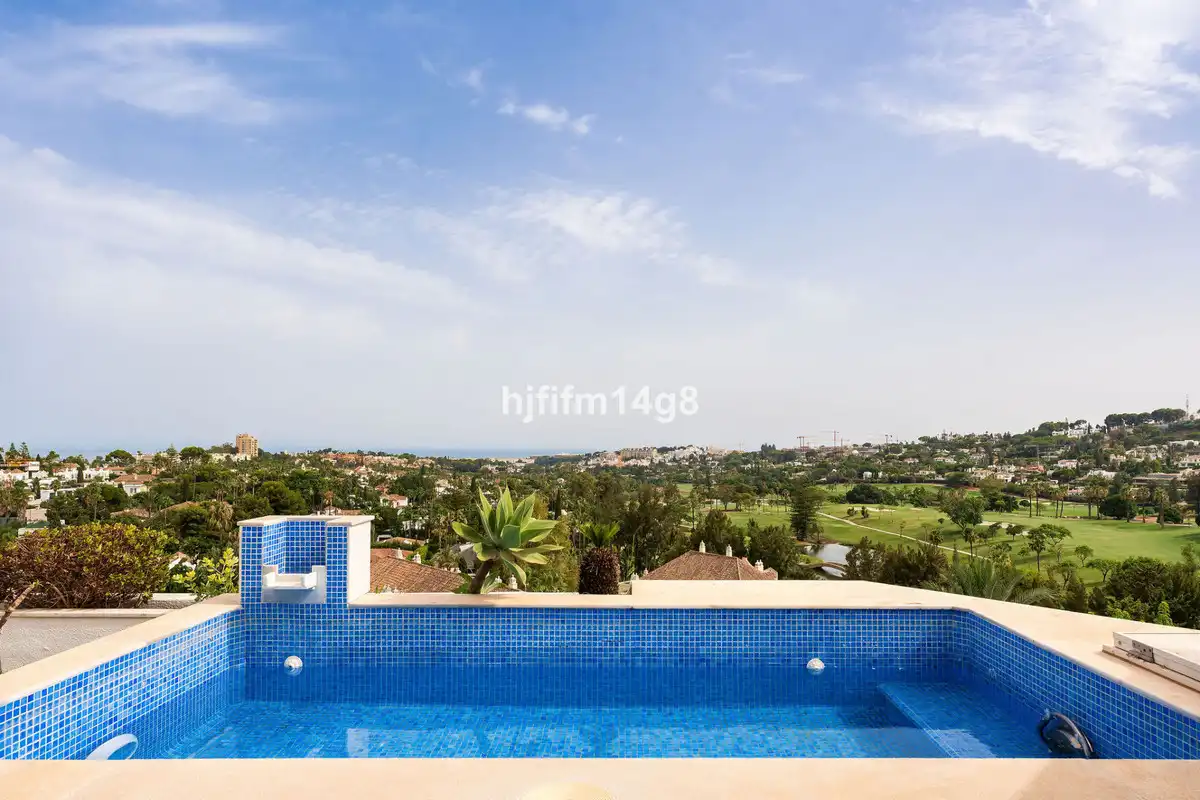 Penthouse mit Aufzug zum Verkauf in Nueva Andalucía, imagen 3
