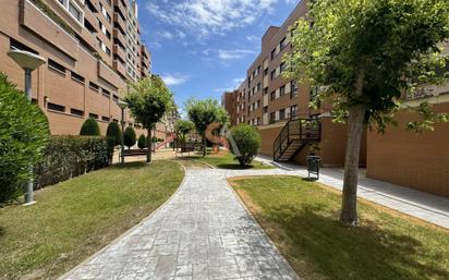 Exterior view of Flat for sale in Valladolid Capital  with Heating, Storage room and Balcony