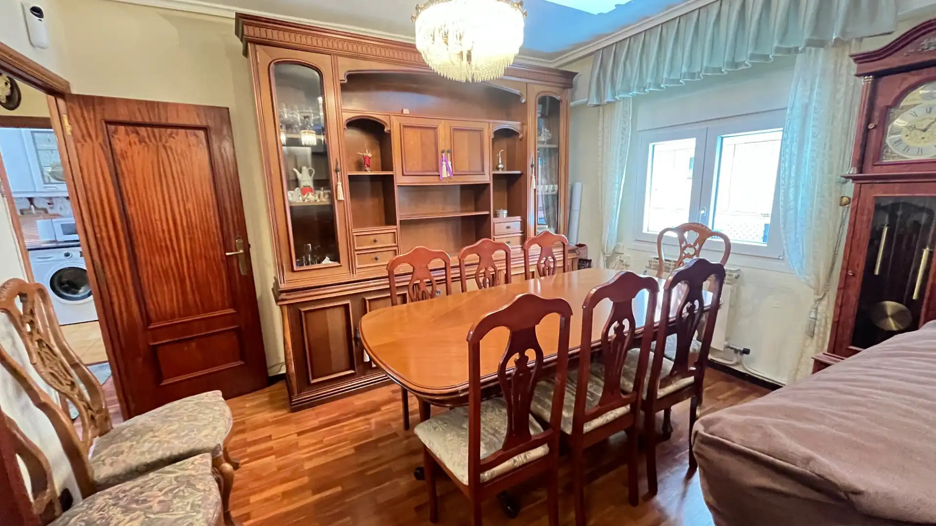 Comedor de Piso en venta en Valladolid con Calefacción, Parquet y Amueblado