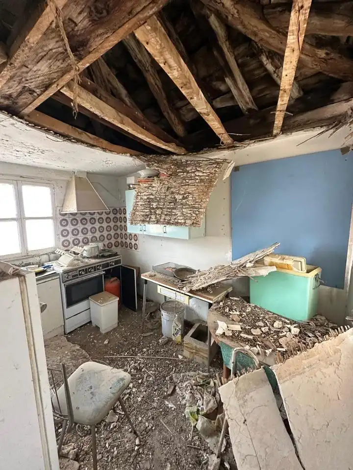 Cuina de Casa o xalet en venda en Pastrana amb Calefacció i Traster