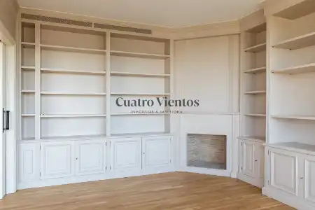 Sala d'estar de Pis de lloguer en Barcelona amb Aire condicionat, Calefacció i Parquet
