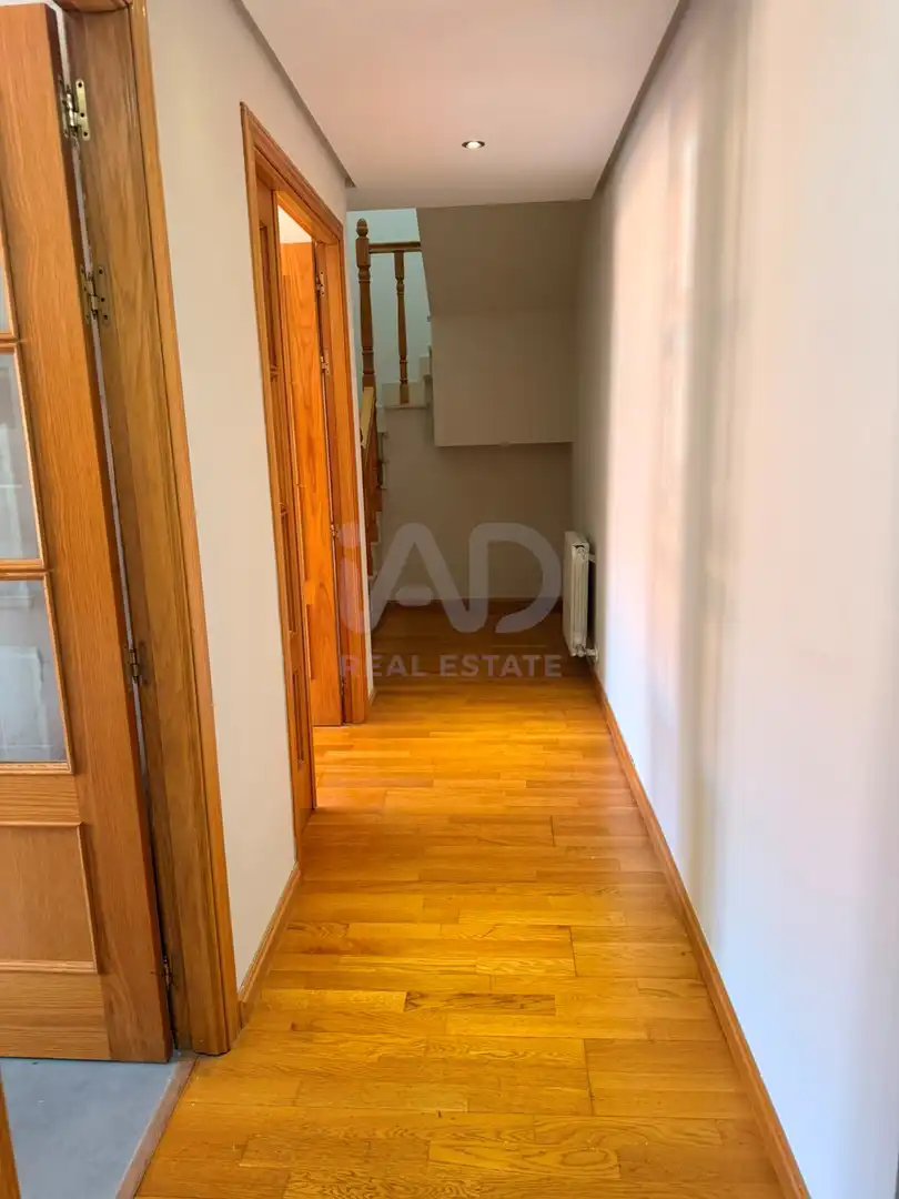 Duplexes for sale in Villaquilambre  with Heating