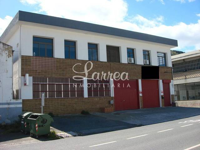 Nave industrial en Venta en Lemoa