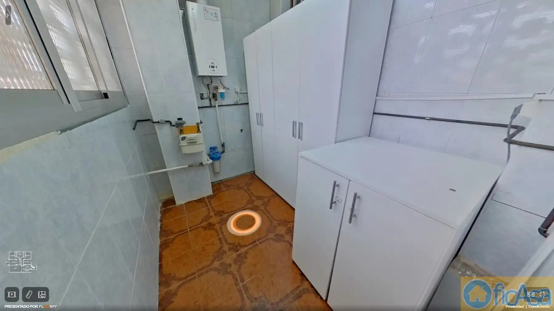 Bathroom of Flat for sale in Castellón de la Plana / Castelló de la Plana  with Air Conditioner, Parquet flooring and Balcony