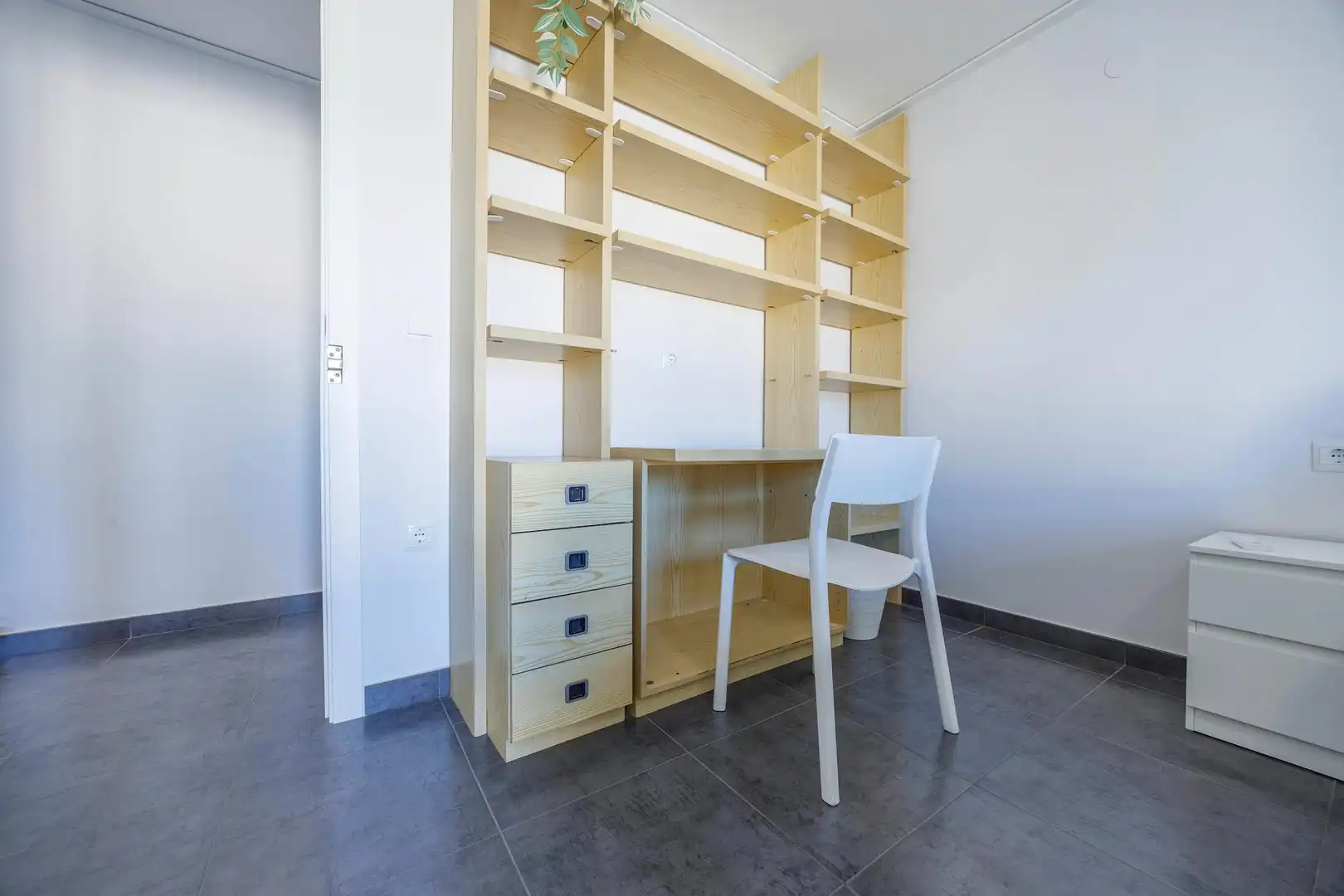 Flat for share in Valencia  with Washing machine