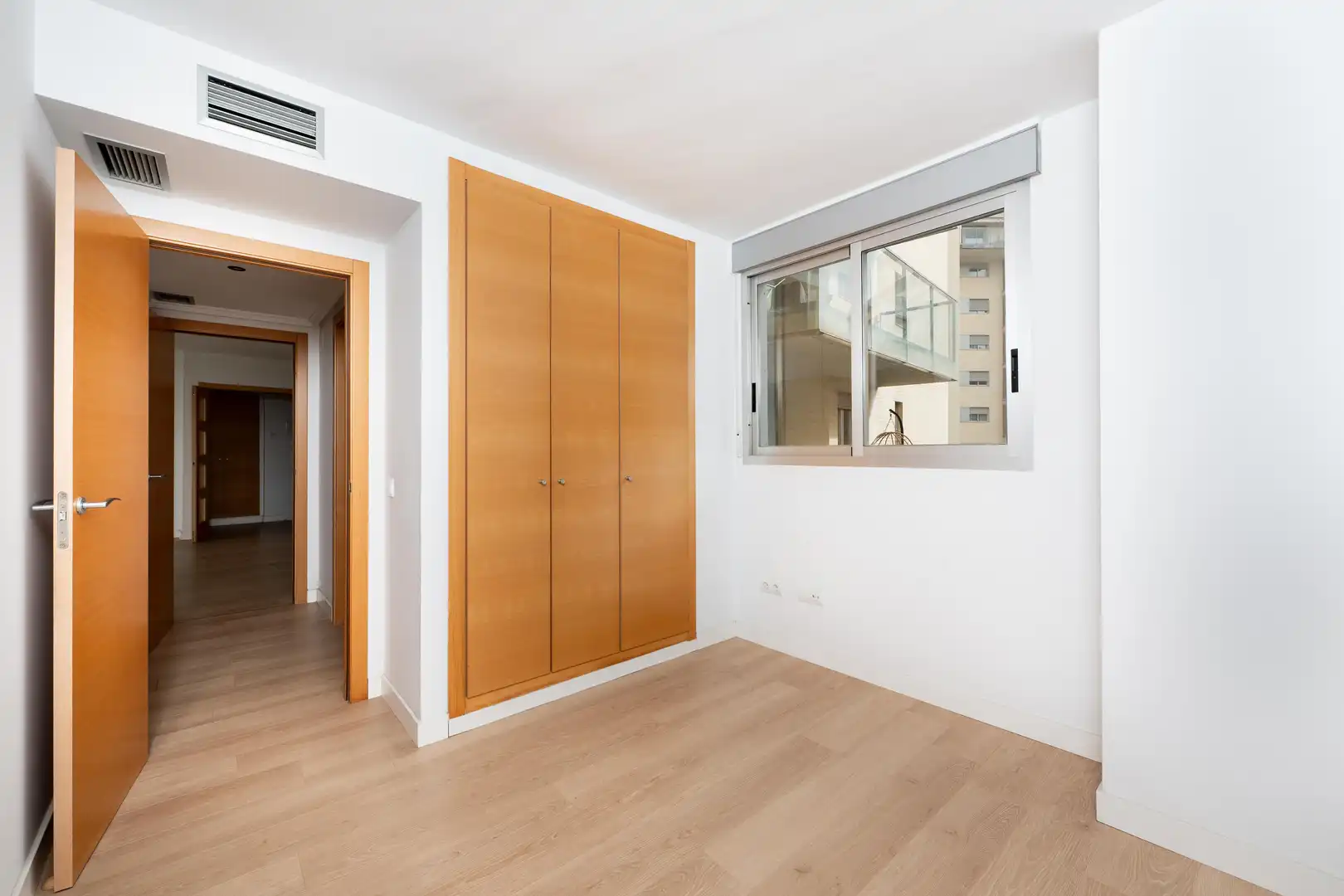 Habitación de Piso en venta en Valencia con Aire acondicionado, Terraza y Trastero