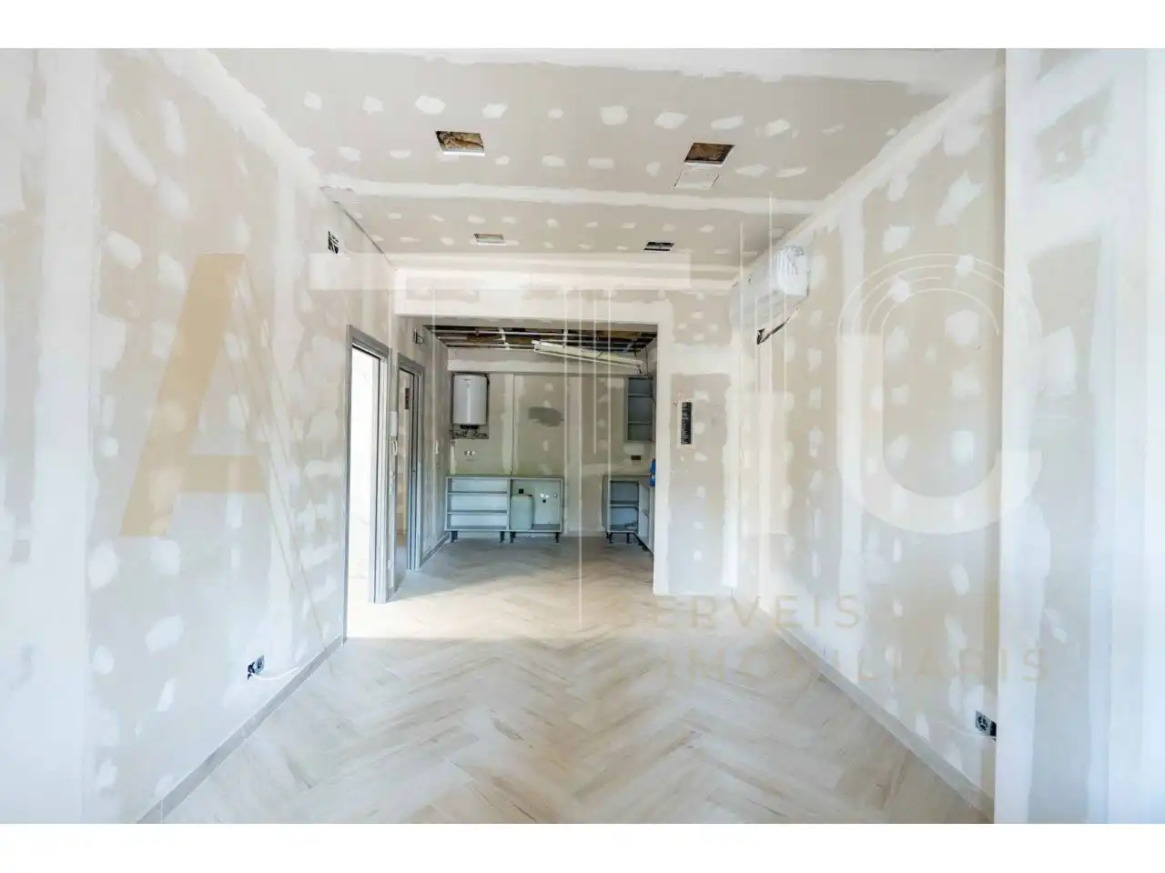 Flat for sale in Sabadell  with Air Conditioner