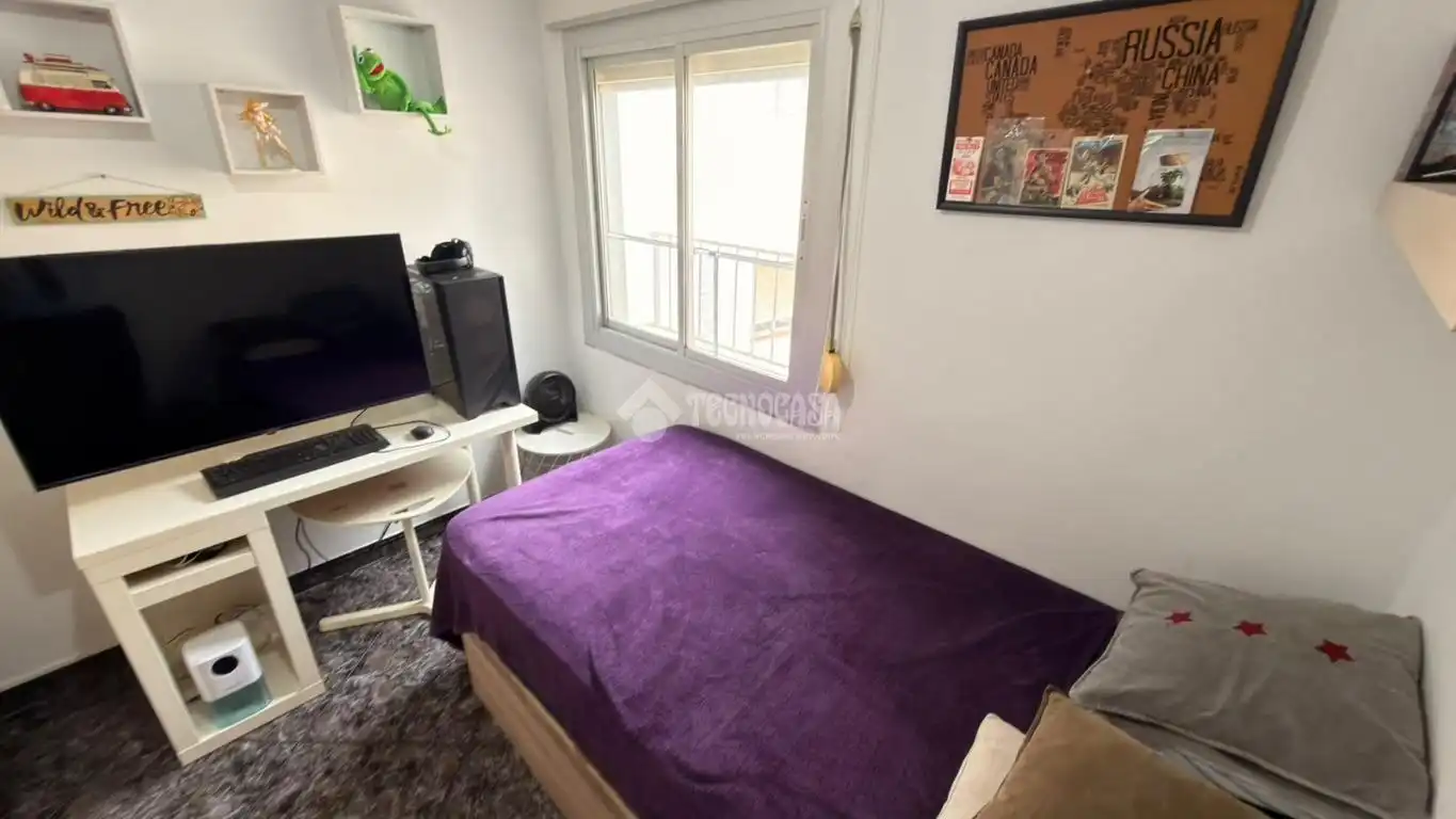 Bedroom of Flat for sale in Can Vidalet