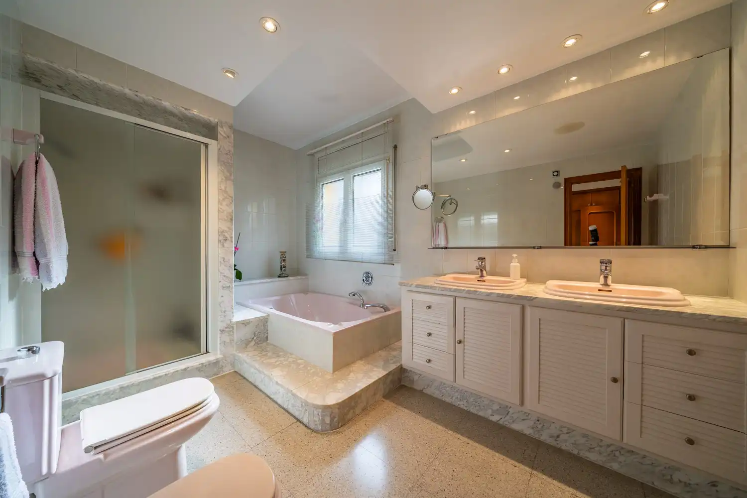 Baño de Casa o chalet en venta en Blanes con Aire acondicionado, Calefacción y Jardín privado