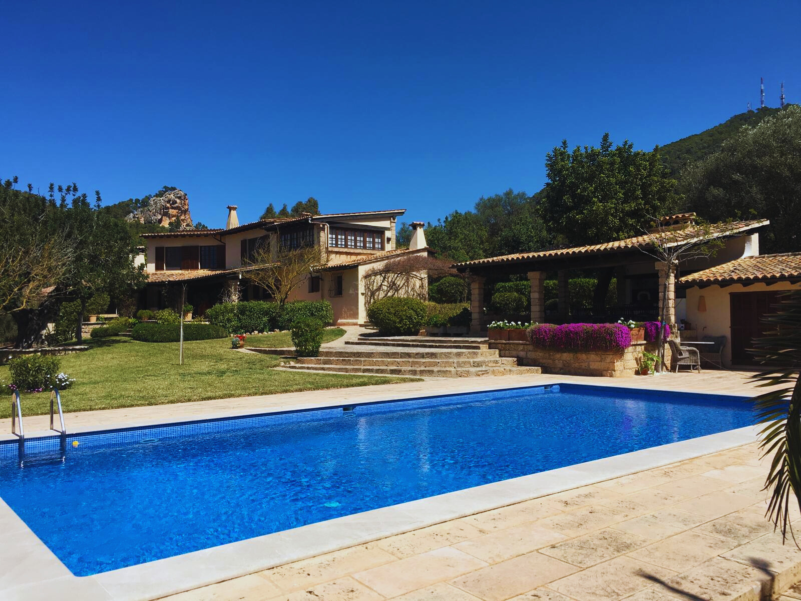 Garden of Country house to rent in Andratx  with Air Conditioner, Swimming Pool and Furnished