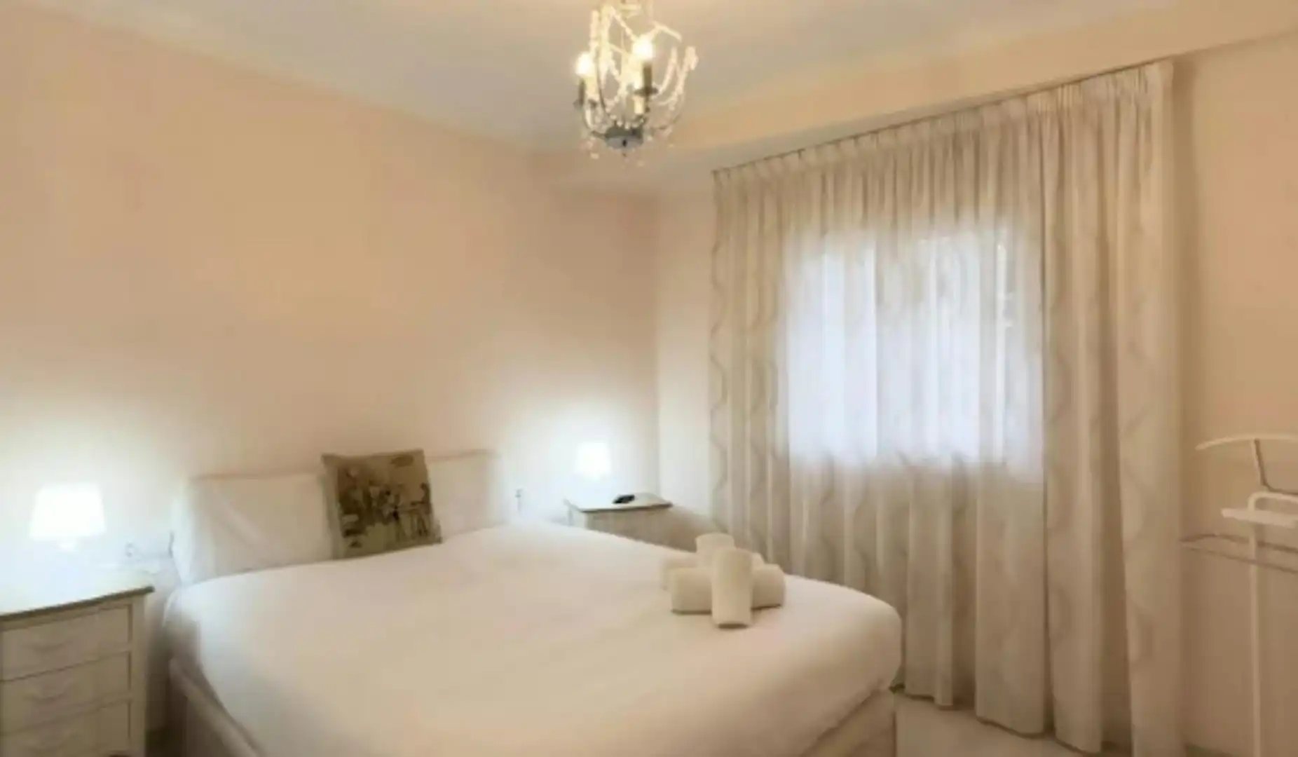 Bedroom of Flat for rent in Barcelona  with Furnished, Washing machine and TV