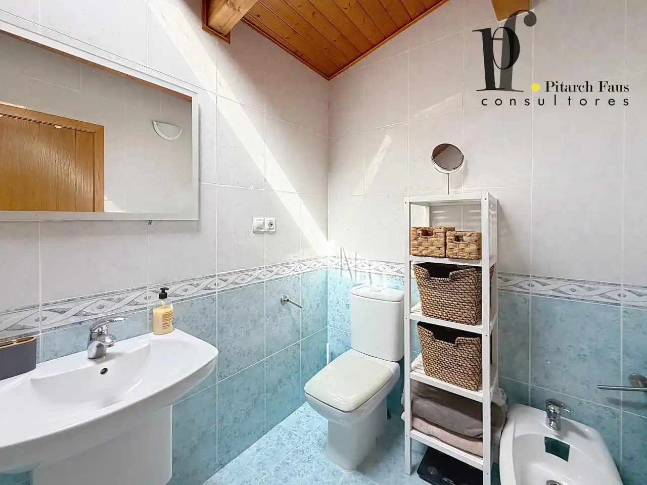 Baño de Piso en venta en Benissanó con Calefacción y Balcón