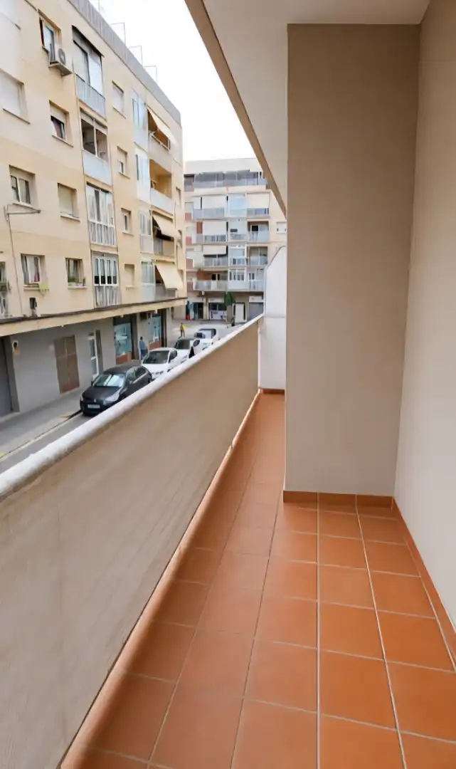 Terraza de Piso en venta en El Prat de Llobregat con Calefacción, Terraza y Amueblado