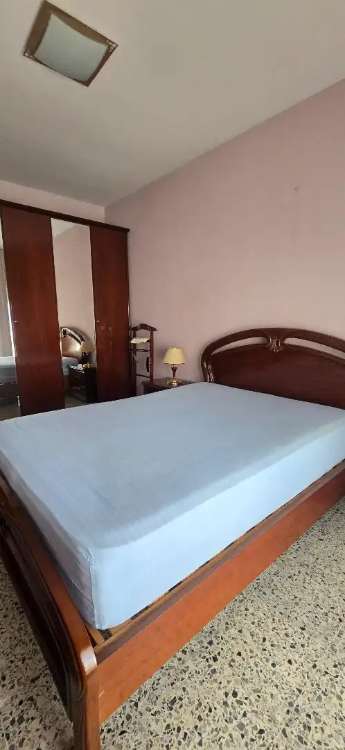 Habitación de Piso en venta en Santa Coloma de Gramenet con Aire acondicionado, Calefacción y Horno