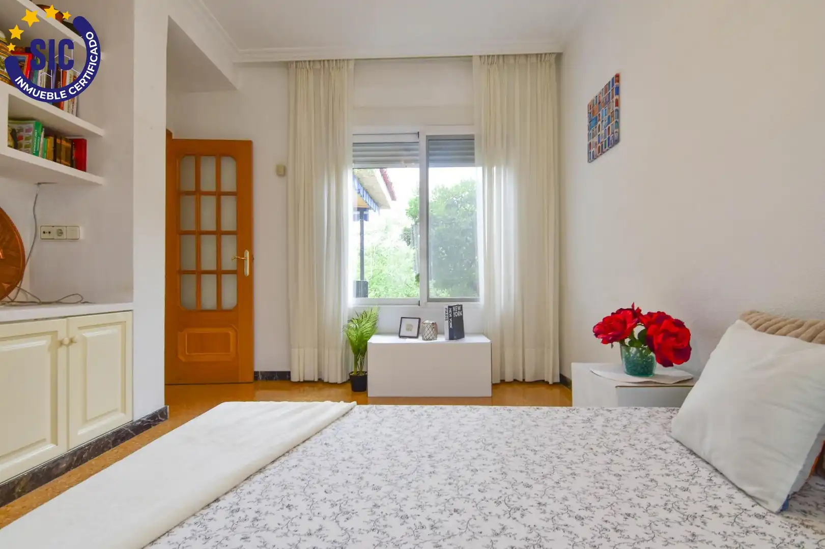 Habitación de Casa o chalet en venta en Torrent con Aire acondicionado, Jardín privado y Terraza