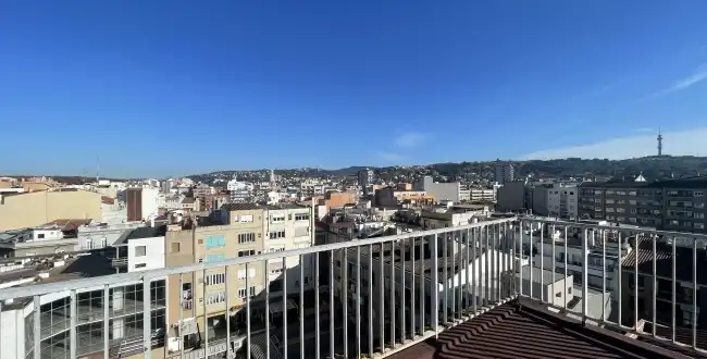 Piso con terraza en venta en Eixample Nord, imagen 2