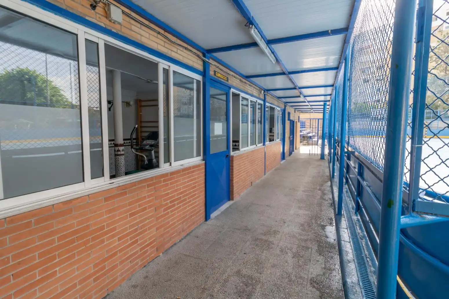 Piso en venta en Sevilla con Aire acondicionado, Jardín privado y Piscina
