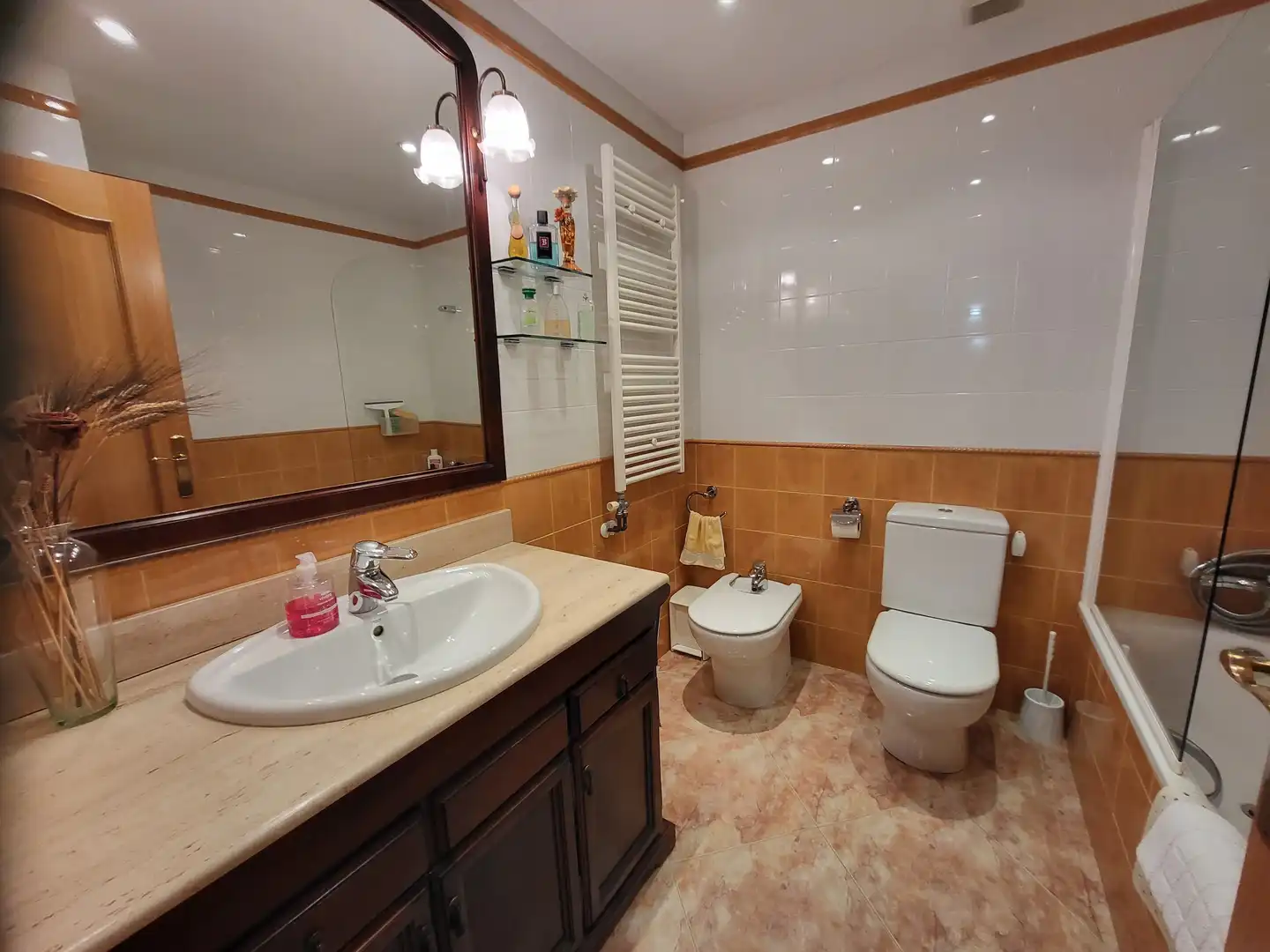 Baño de Casa o chalet en venta en Pineda de Mar con Aire acondicionado, Calefacción y Terraza
