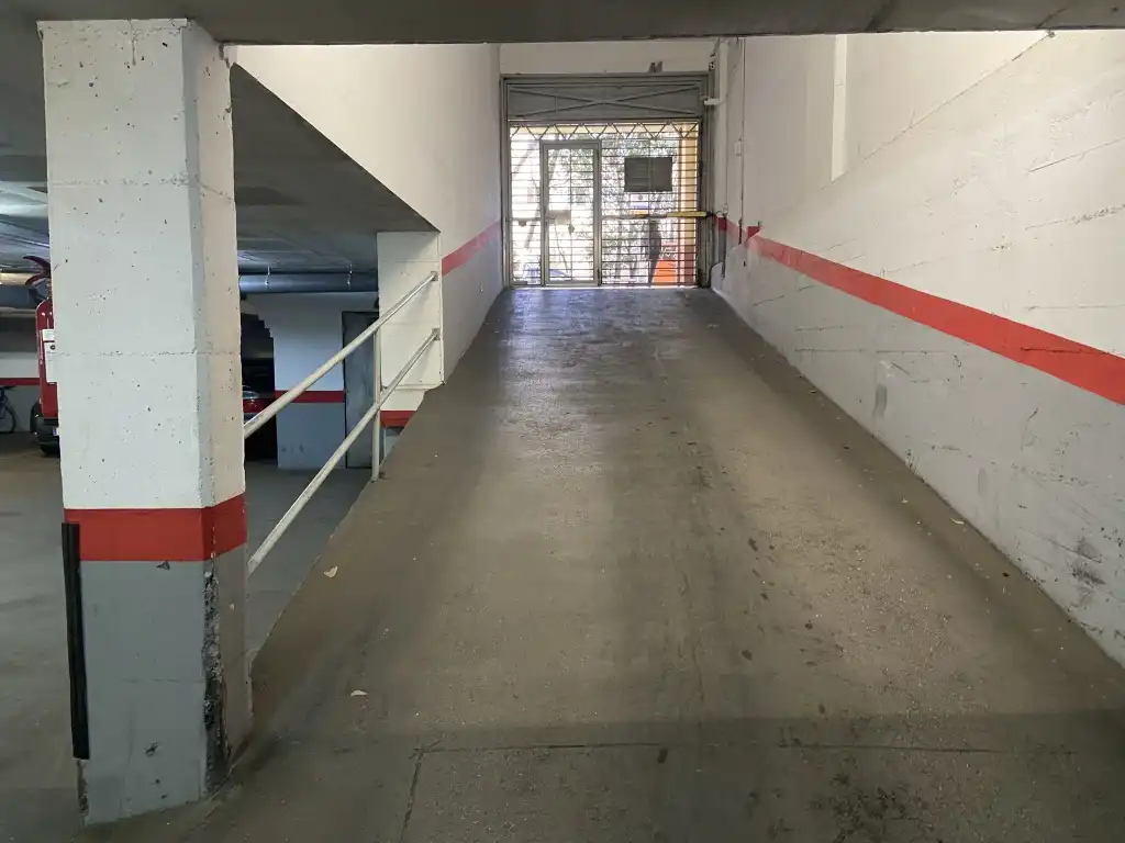 Einzelparkplatz zum Verkauf in Dr. Antoni Pujades, imagen 4