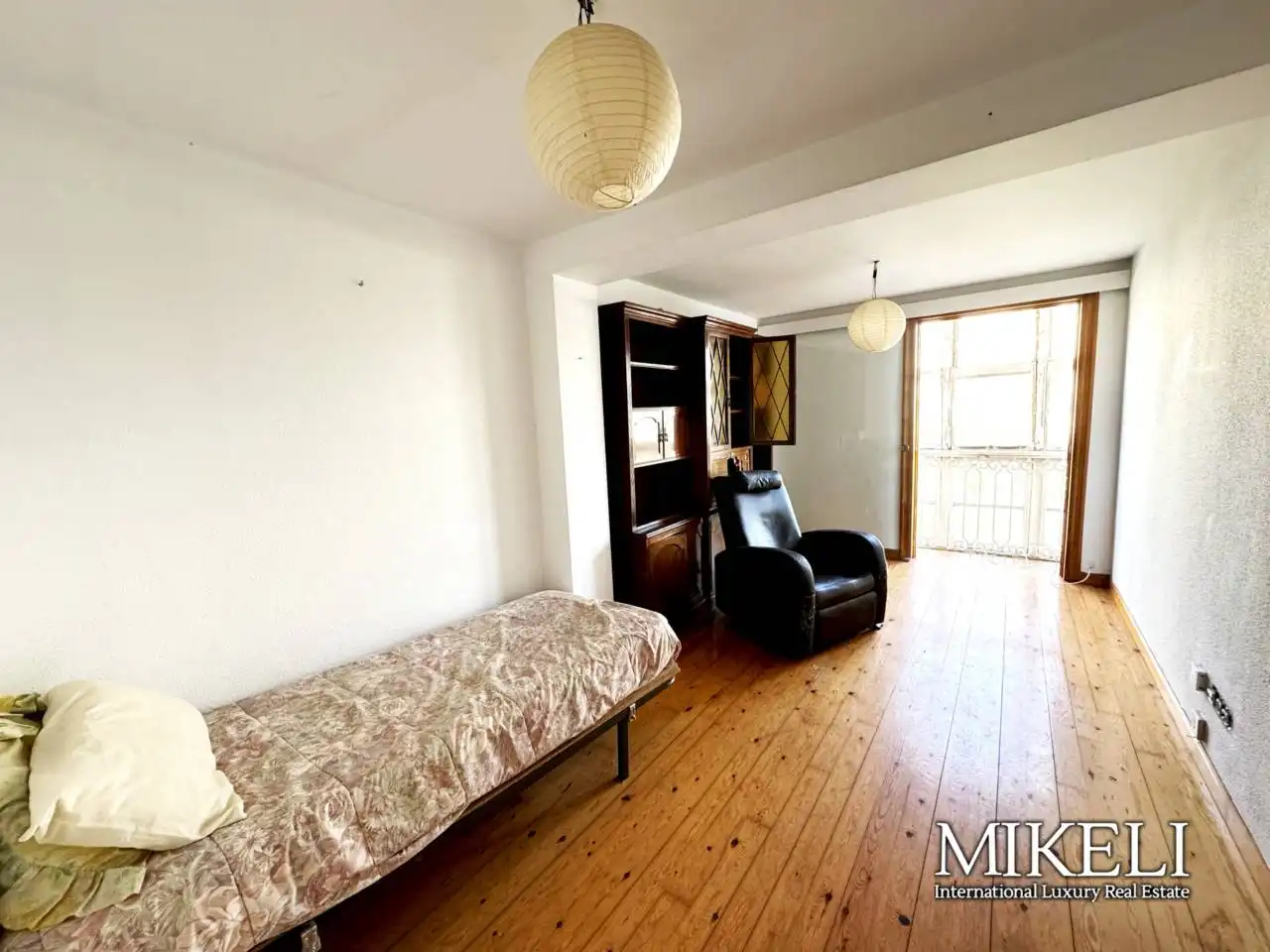 Habitación de Edificio en venta en Santander