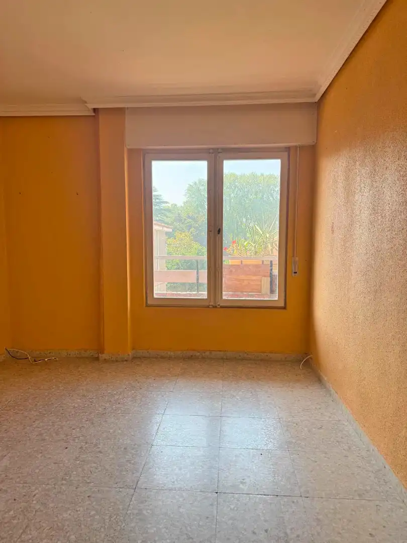 Habitación de Piso en venta en Ampuero con Terraza