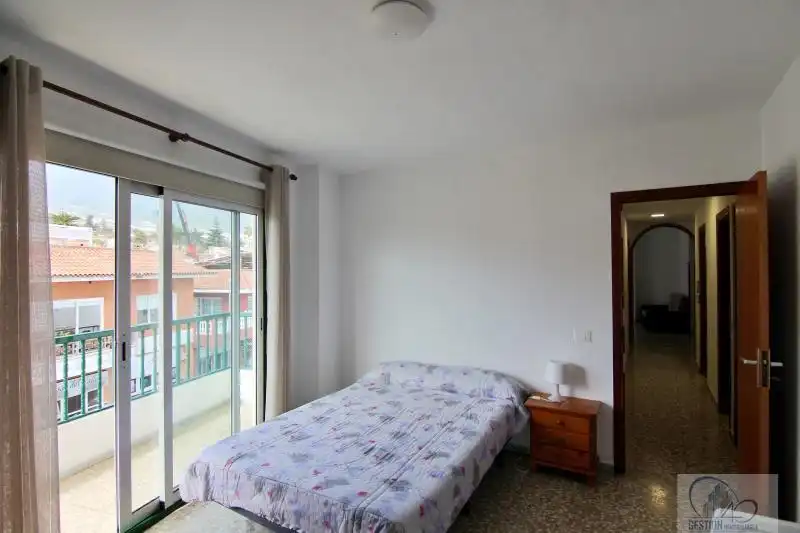 Habitación de Piso de alquiler en Los Realejos con Terraza, Amueblado y Balcón