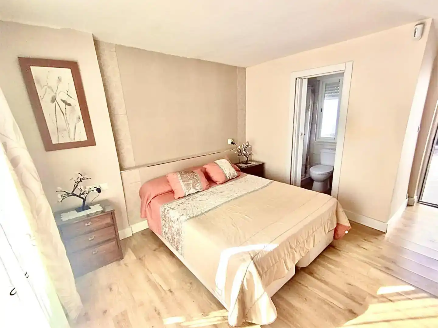 Habitación de Piso en venta en Maracena con Aire acondicionado, Piscina y Balcón