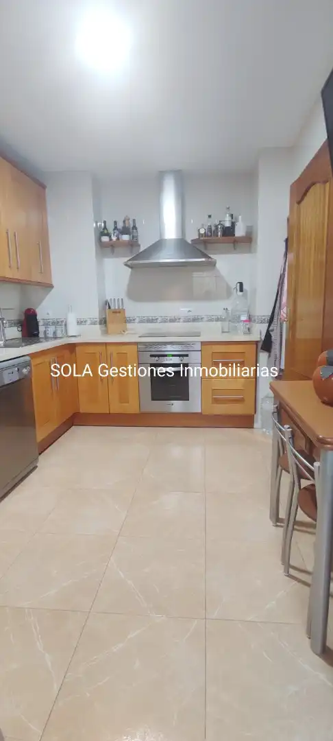 Flat with terrace for sale in Calle Huerta Alta, imagen 6