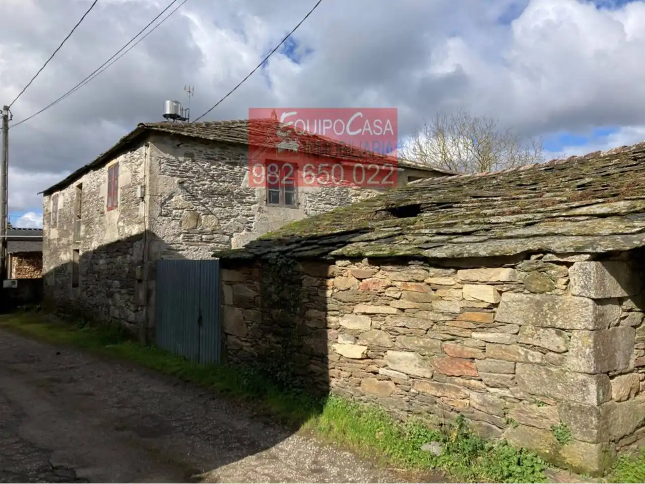 Vista exterior de Casa o chalet en venta en Portomarín con Jardín privado y Alarma