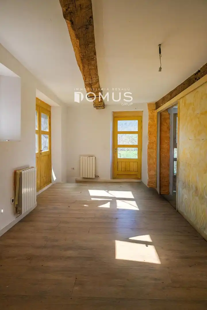 Bedroom of Country homes for sale in Besalú  with Private garden