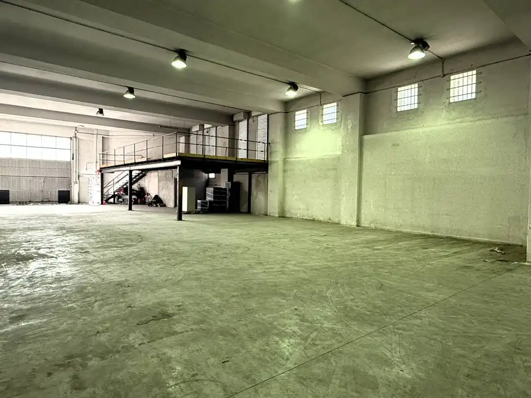 Nau industrial en venda en Eibar