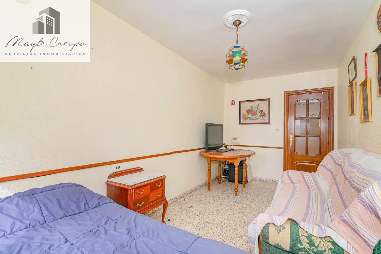 Habitación de Piso en venta en Granada con Aire acondicionado y Balcón