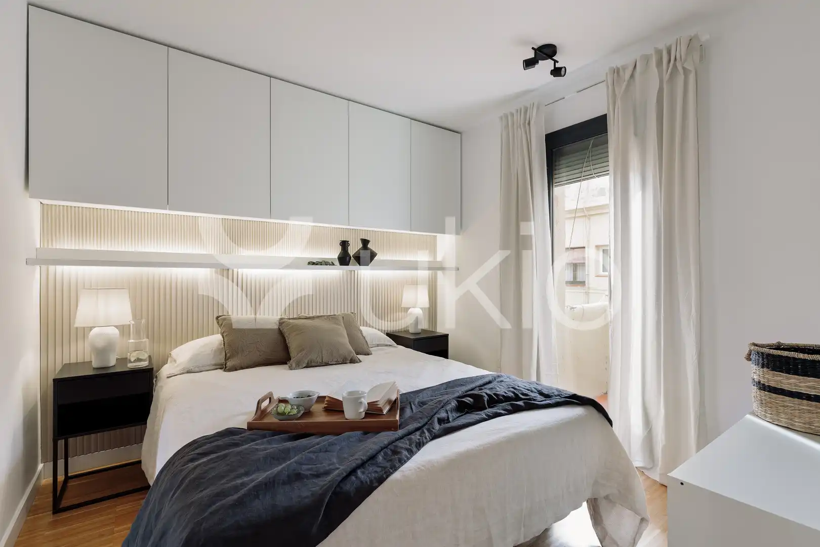 Habitación de Apartamento de alquiler en Barcelona con Aire acondicionado, Calefacción y Amueblado