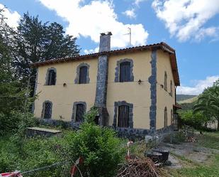 Vista exterior de Casa o xalet en venda en Santa Engracia del Jubera amb Jardí privat