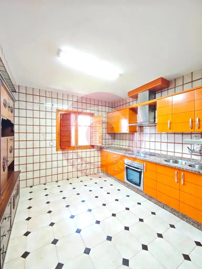 Cuina de Casa o xalet en venda en Vélez-Málaga amb Terrassa
