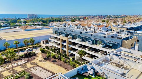 Foto 4 de Apartamento en venta en Calle Calle Geranios, Playa Flamenca, Orihuela