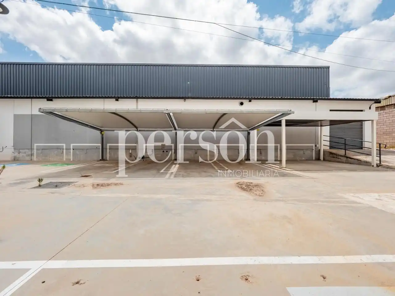Industrial building to rent in Fuente del Jarro, imagen 10
