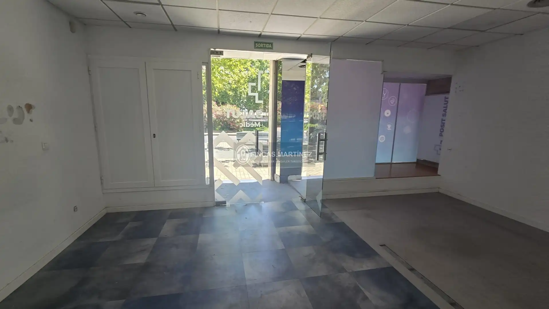 Local comercial en venda a paseo de la salle, imagen 4