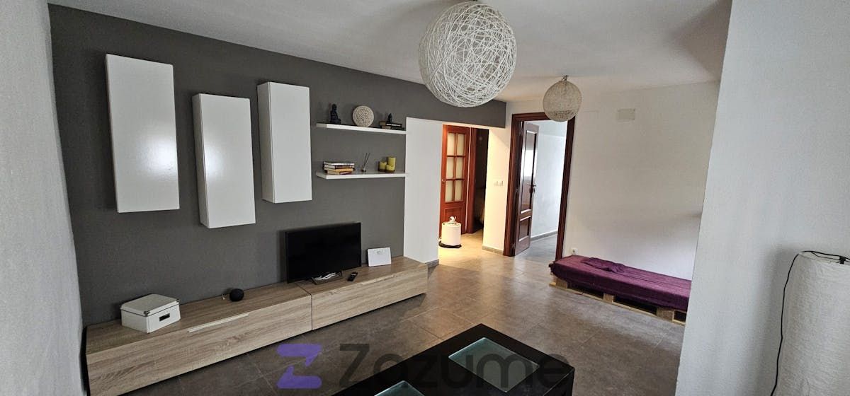 Pis de lloguer a Pl. San Francisco de Sales, Tormes - La Vega