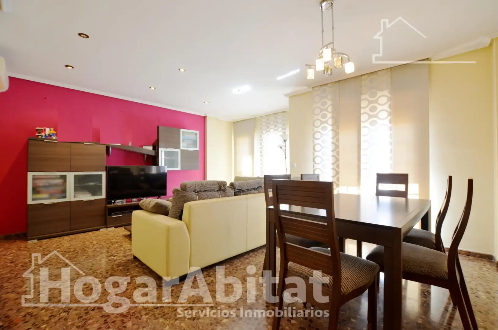 Sala de estar de Piso en venta en Tavernes de la Valldigna con Aire acondicionado, Calefacción y Trastero