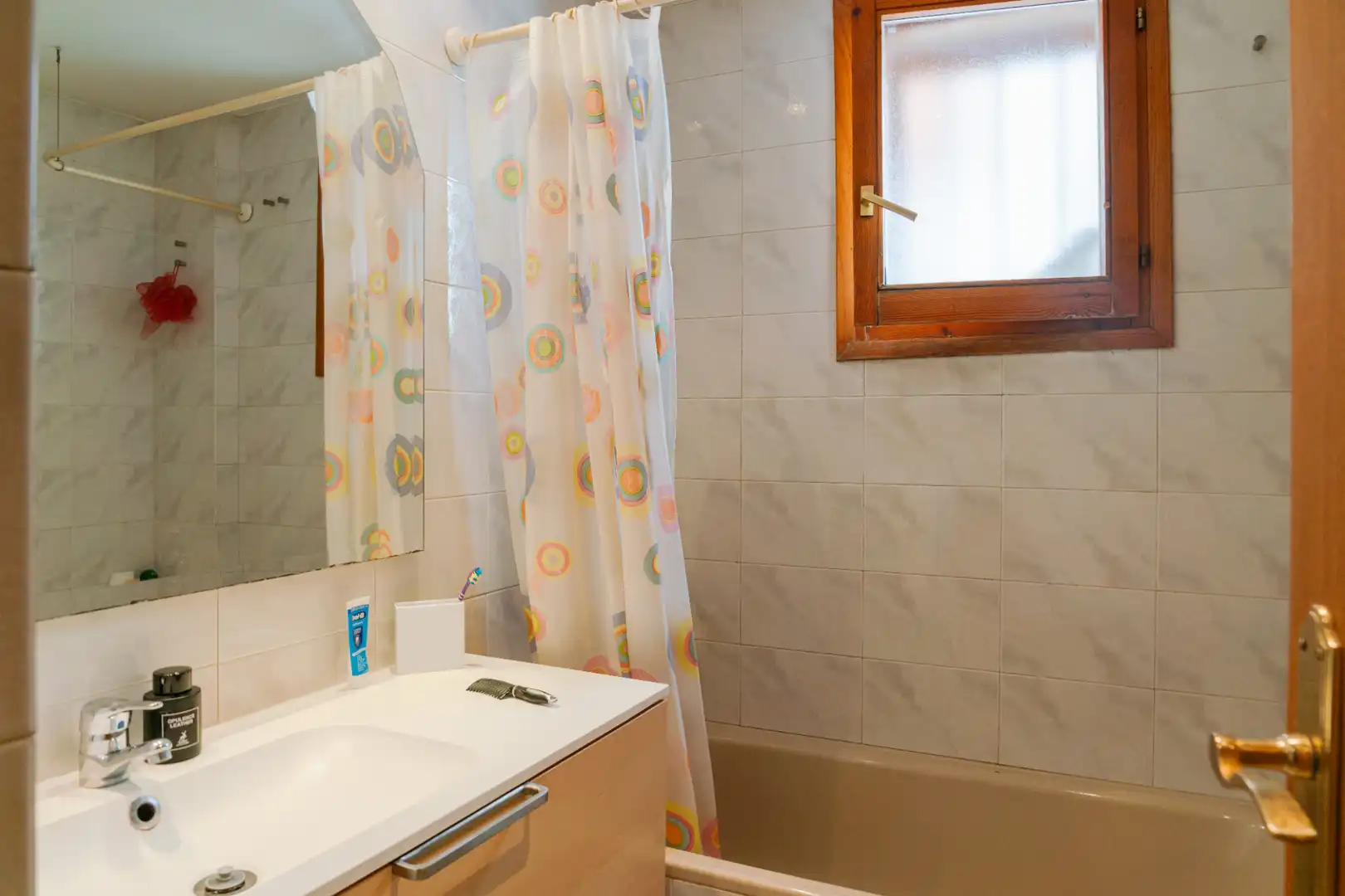 Bathroom of Flat for sale in Zaragoza  with Heating, Furnished and Oven