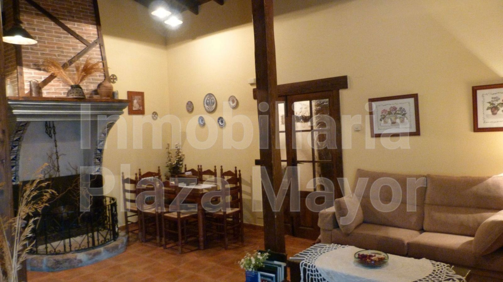Sala d'estar de Casa o xalet en venda en Martinamor amb Calefacció i Traster