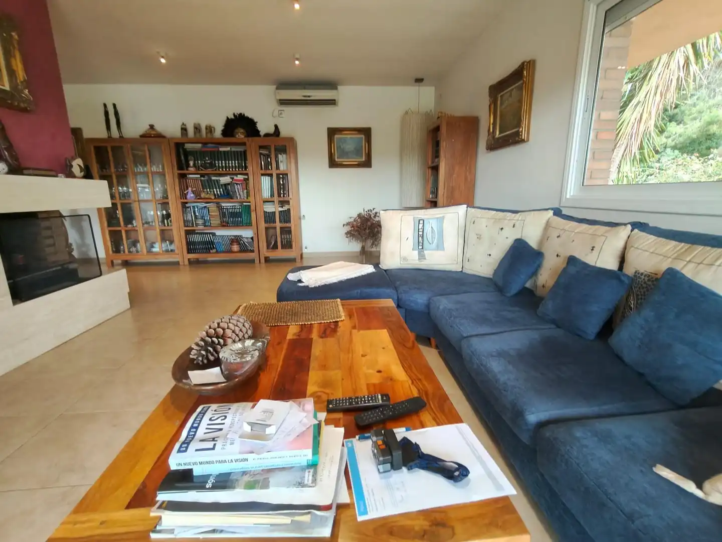 Sala d'estar de Casa o xalet en venda en Sabadell amb Aire condicionat, Calefacció i Jardí privat