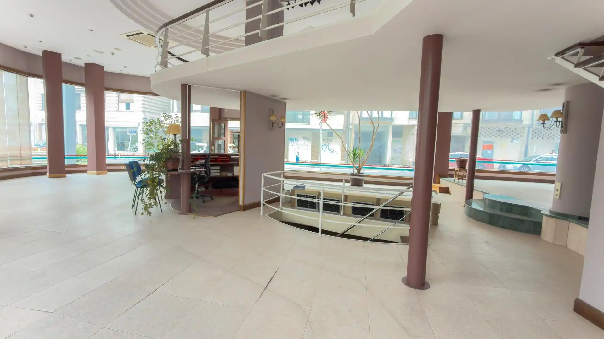 Local comercial en venta en Calle URDANETA, imagen 4
