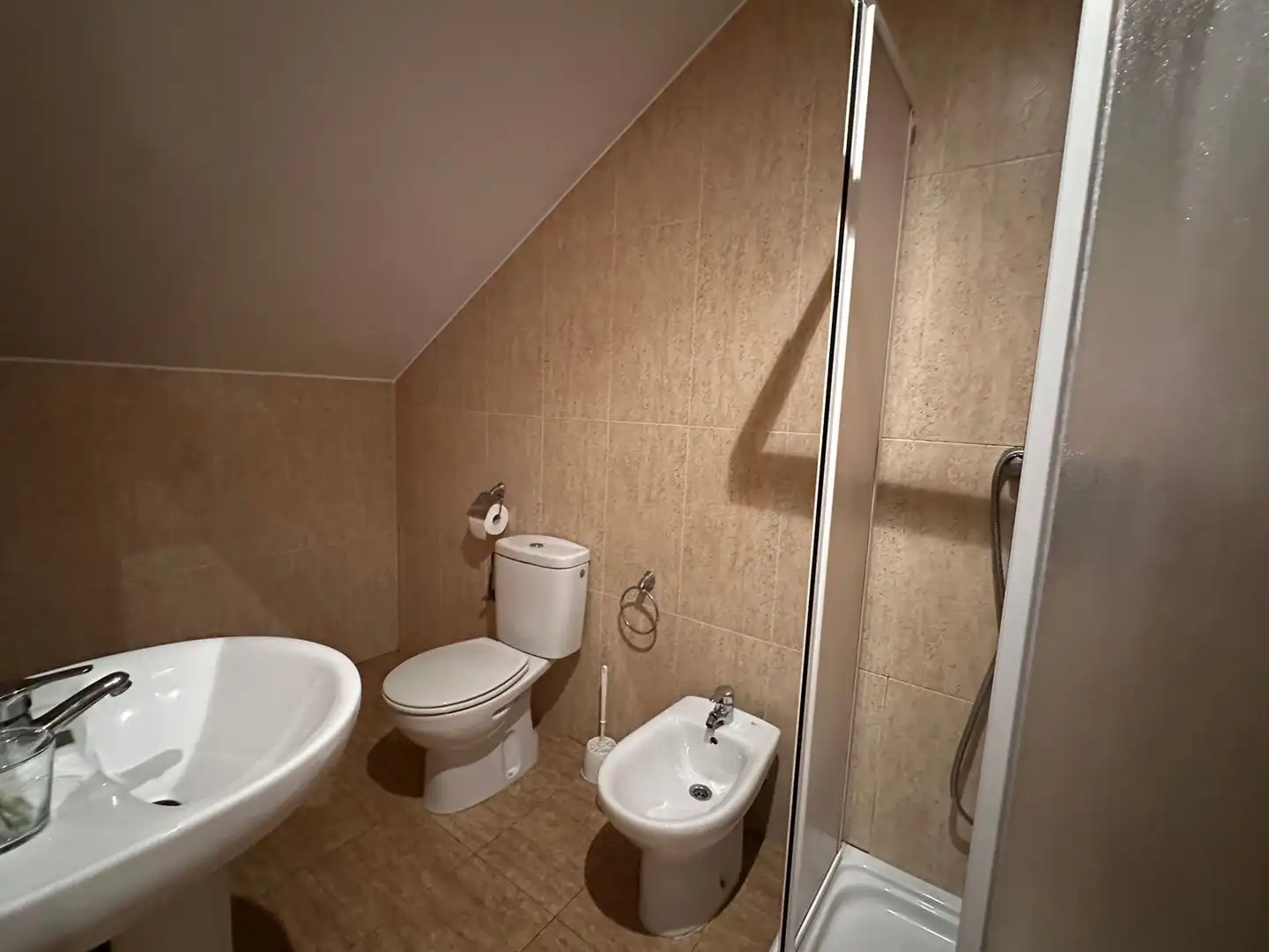 Bathroom of Flat for sale in Siero