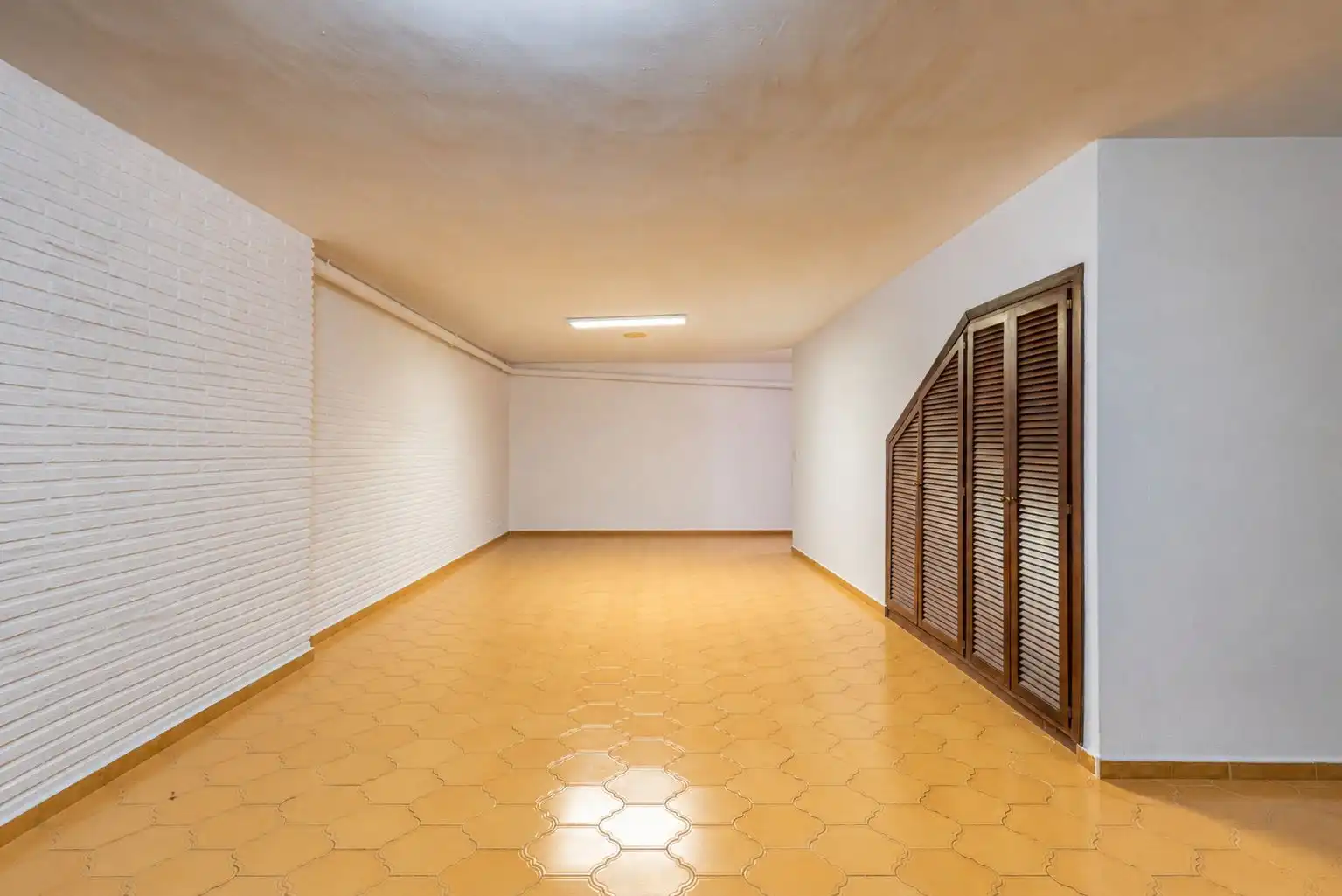 Detached homes for sale in Marbella  with Private garden, Terrace and Furnished