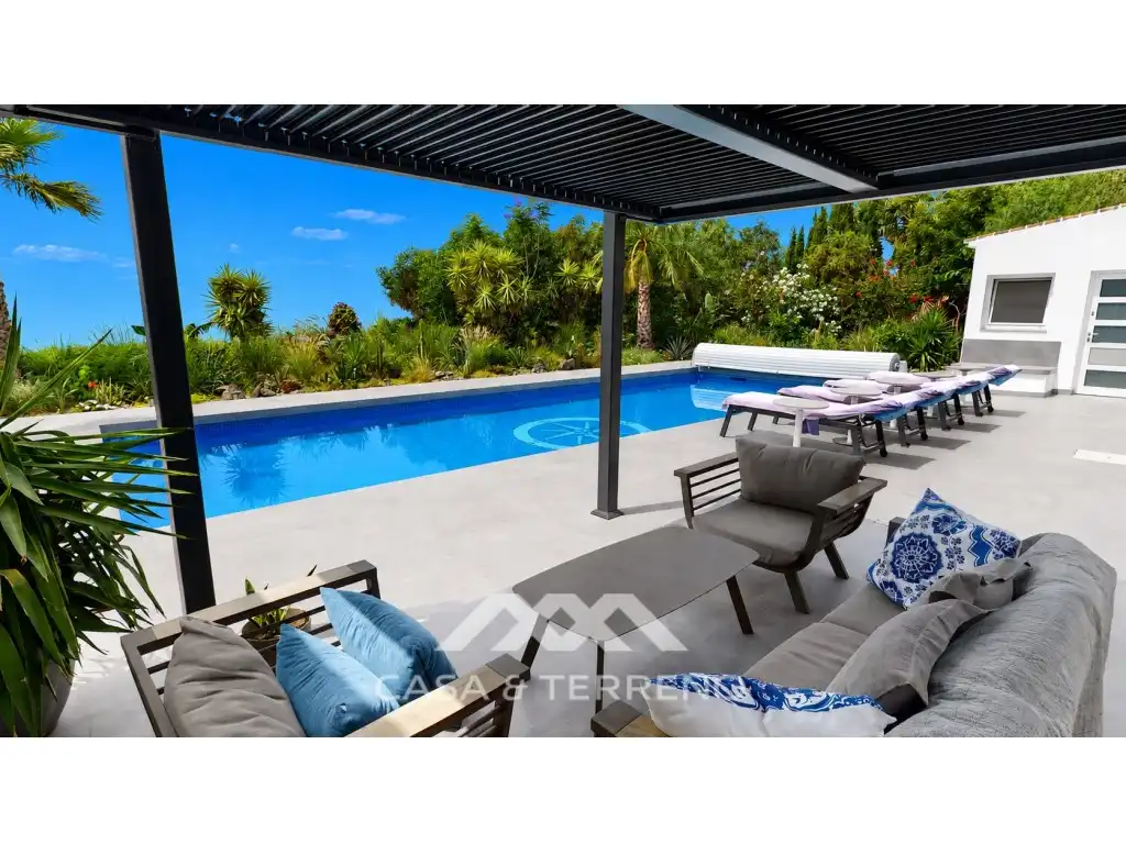 Terraza de Casa o chalet en venta en Algarrobo con Aire acondicionado, Calefacción y Jardín privado