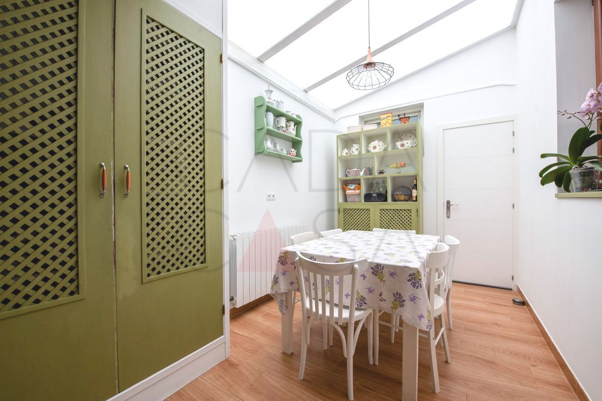 Kitchen of Single-family semi-detached for sale in El Astillero    with Heating, Private garden and Terrace